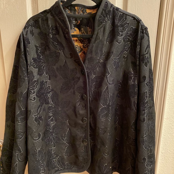 🌟Plus Size ✨ Reversible Coat 🌟 - Picture 2 of 8